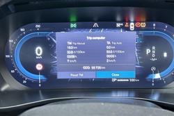 2022 Volvo XC40 Ultimate B4 Bright