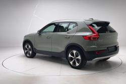 2022 Volvo XC40 Ultimate B4 Bright
