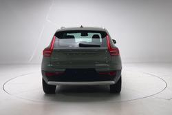 2022 Volvo XC40 Ultimate B4 Bright