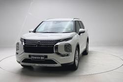 2024 Mitsubishi Outlander LS