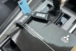 2021 Mitsubishi Pajero Sport GLS