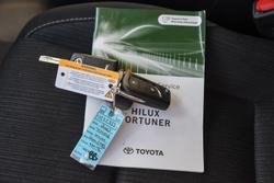 2022 Toyota Hilux SR