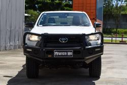 2022 Toyota Hilux SR