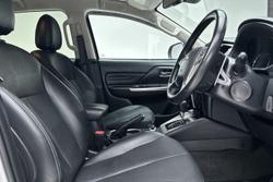 2023 Mitsubishi Triton GLS