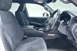 2023 Toyota Landcruiser GXL