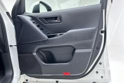 2023 Toyota Landcruiser GXL