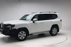 2023 Toyota Landcruiser GXL