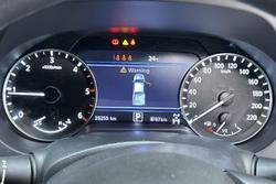 2021 Nissan Navara SL