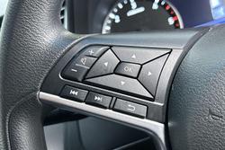 2021 Nissan Navara SL