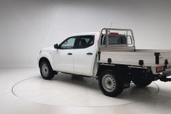 2021 Nissan Navara SL