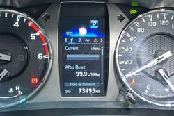 2022 Toyota Hilux SR