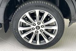 2024 Ford Everest Platinum