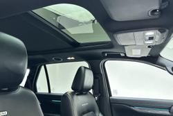 2024 Ford Everest Platinum