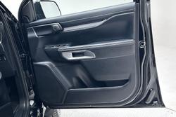 2024 Ford Everest Platinum