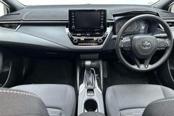 2020 Toyota Corolla Ascent Sport