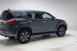 2021 Isuzu MU-X LS-U