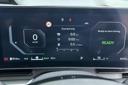 2024 Kia Carnival GT-Line HEV