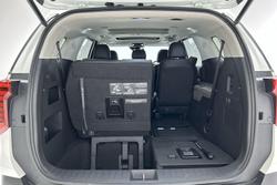 2024 Kia Carnival GT-Line HEV