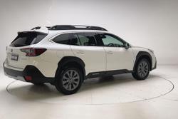 2024 Subaru Outback AWD