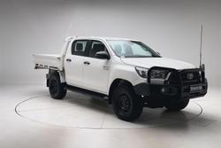 2022 Toyota Hilux SR