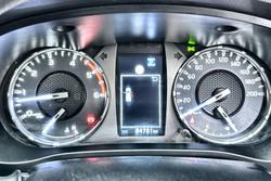 2022 Toyota Hilux SR