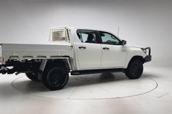 2022 Toyota Hilux SR