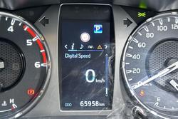 2022 Toyota Hilux SR