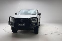 2022 Toyota Hilux SR