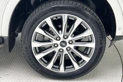 2024 Ford Everest Platinum