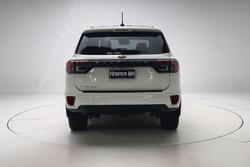 2024 Ford Everest Platinum