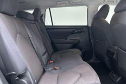 2023 Toyota Kluger GX