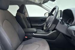 2023 Toyota Kluger GX