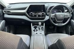 2023 Toyota Kluger GX