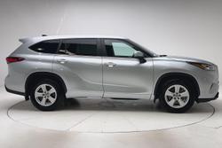 2023 Toyota Kluger GX