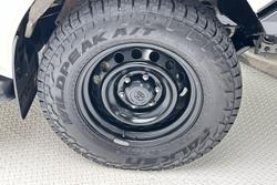 2022 Toyota Hilux SR