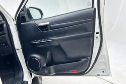 2022 Toyota Hilux SR