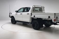 2022 Toyota Hilux SR