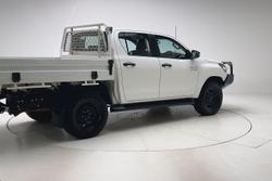 2022 Toyota Hilux SR