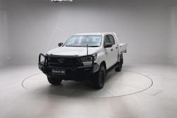 2022 Toyota Hilux SR