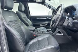 2024 Ford Everest Platinum