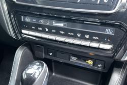 2022 Isuzu MU-X LS-T