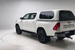 2023 Toyota Hilux SR