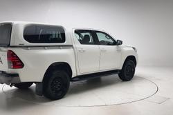 2023 Toyota Hilux SR