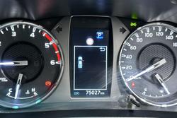 2022 Toyota Hilux SR