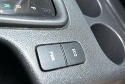 2022 Toyota Hilux SR