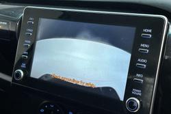 2022 Toyota Hilux SR