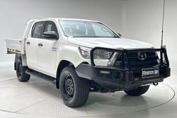 2022 Toyota Hilux SR