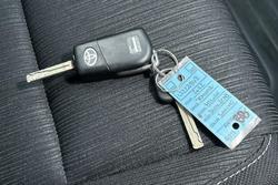 2022 Toyota Hilux SR