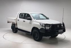 2022 Toyota Hilux SR