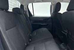 2022 Toyota Hilux SR